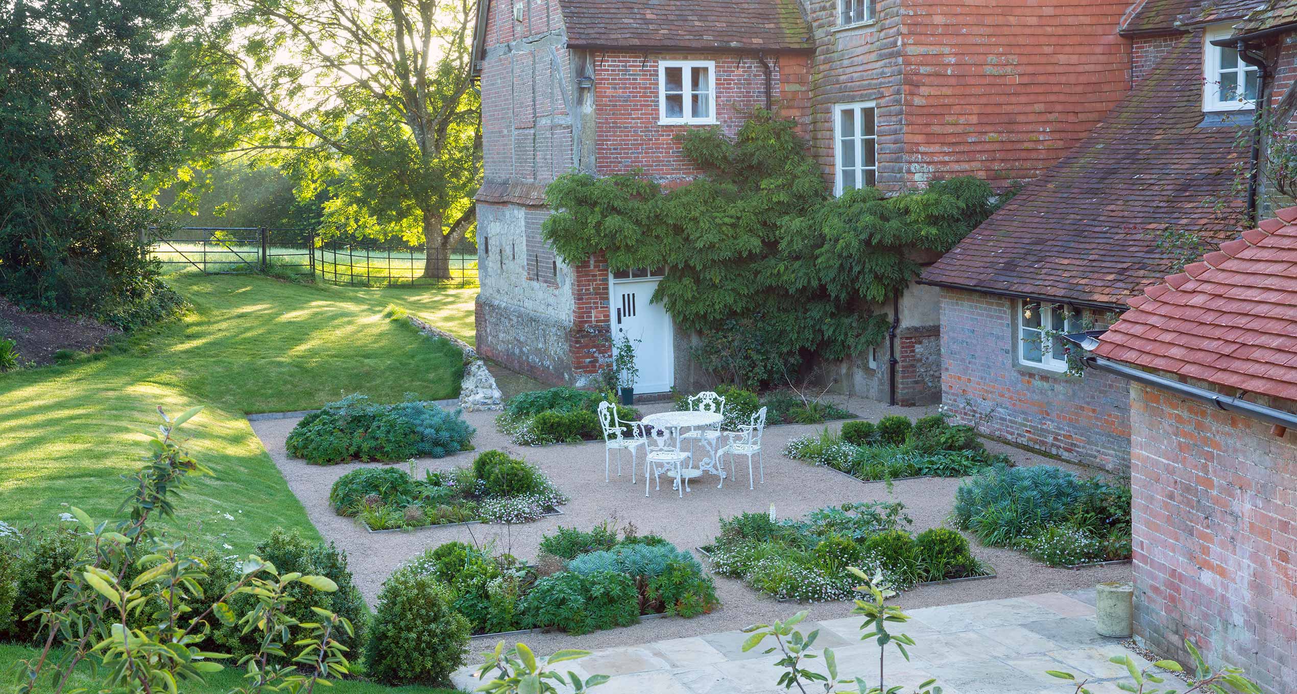 Marian Boswall Landscape Architects Hampshire Garden