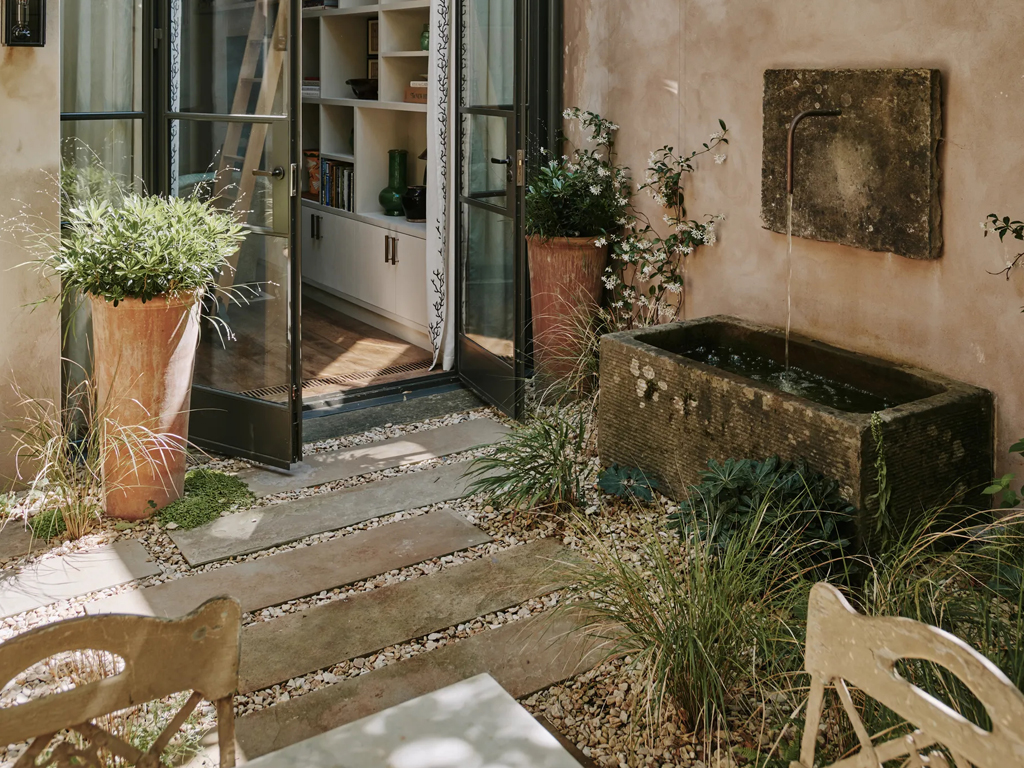 Chelsea Townhouse Courtyard